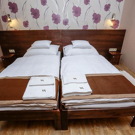 Granatalma Vendeghaz Hotel Fehervarcsurgo Luaran gambar